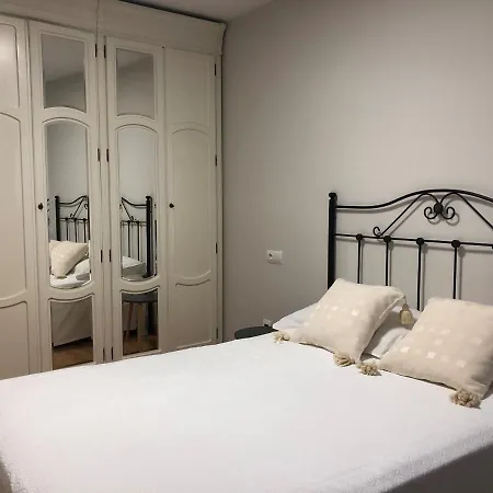 Apartamento Centrico Con Garaje Ponferrada